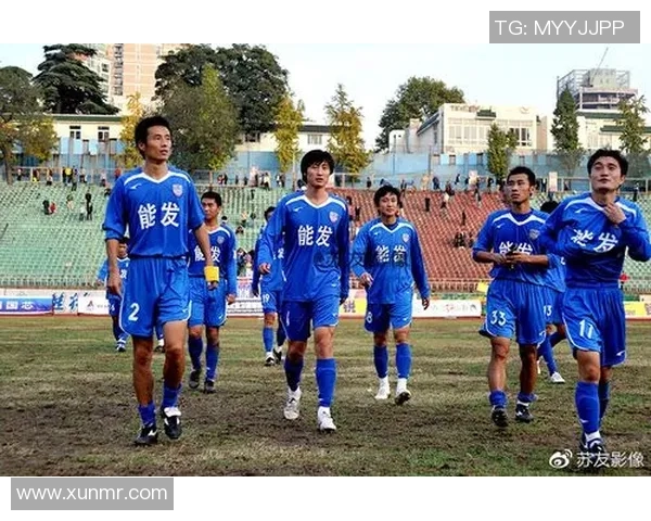 南京足球队阵地战分析：优劣势与未来发展方向探讨